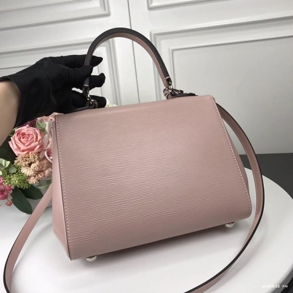 WIS BB Louis Vuitton CHANELUNY 0916
